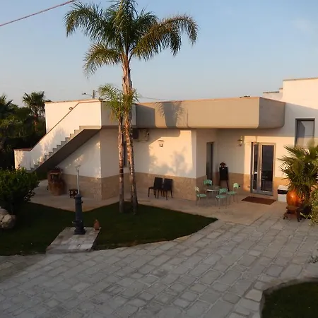 Гостевой дом Casole Short Lets Копертино