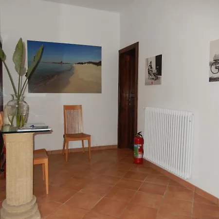 Гостевой дом Casole Short Lets